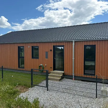 Sea View House With Sauna & Hot Tub For 8 Holiday home *
