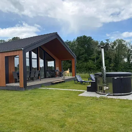 Holiday home Sea View House With Sauna & Hot Tub For 8 Augustenborg